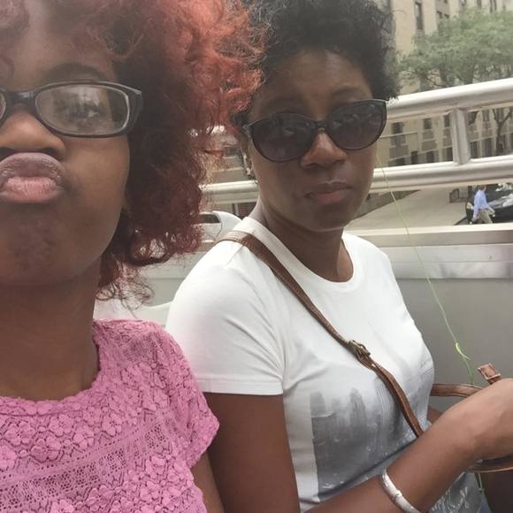 Meet your Posher, Cassandra - Picture 1 of 1